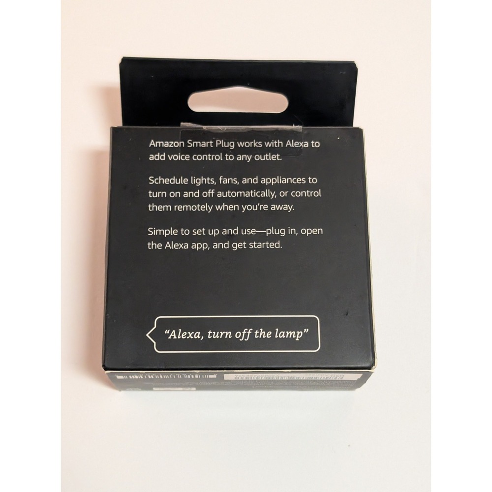 Amazon Smart Plug -‎ White - Picture 2 of 3